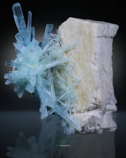Aquamarine Crystal Cluster with Feldspar – 1032g Cabinet-Size Natural Crystal | Shigar Valley, Pakistan