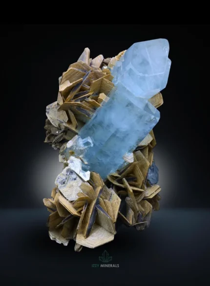 Aquamarine Twinned Crystal with Muscovite Mica – Nagar Valley, Pakistan | 900 g Natural Crystal